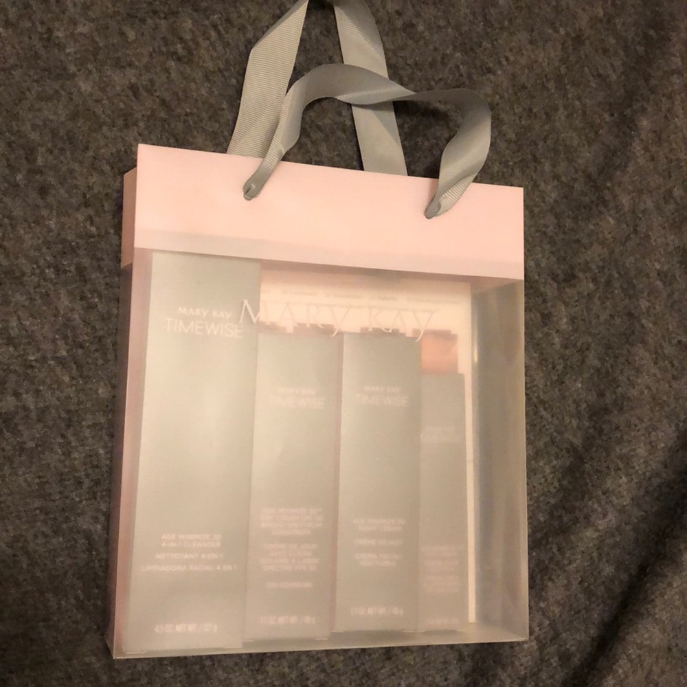 Mary Kay Timewise Set Combo to Oily